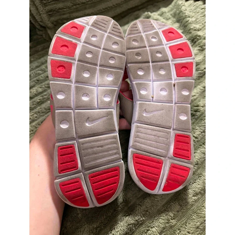 Nike Womens 8 Gold Pink Comfort Footbed Flip Flop Sandals Metallic Perforated